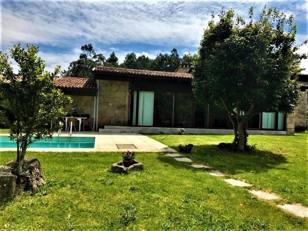Casa Da Pedra Villa Tomino Luaran gambar